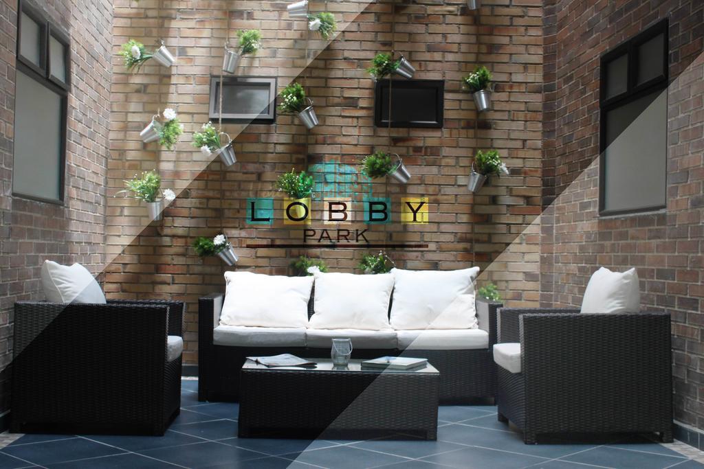 Lobby Park 호텔 메딜린 외부 사진