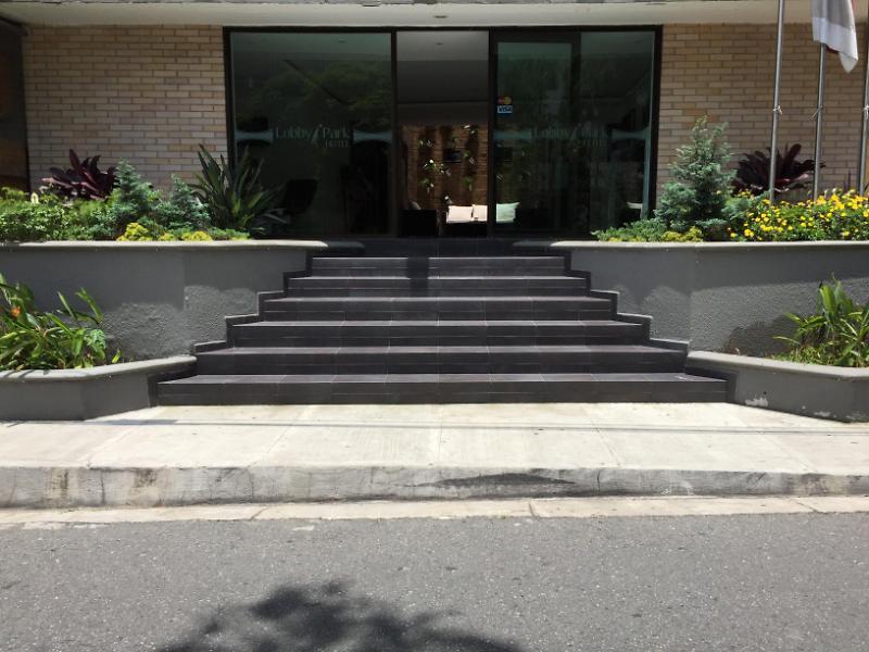 Lobby Park 호텔 메딜린 외부 사진
